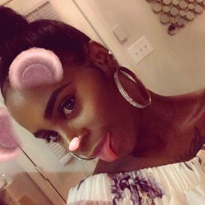 Meet your Posher, Kaylah